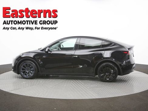 Used 2022 Tesla Model Y Long Range AWD/4WD image 54