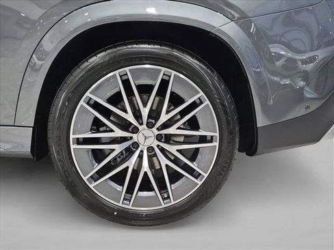 New 2026 Mercedes-Benz GLE 53 AMG 4MATIC Coupe image 9