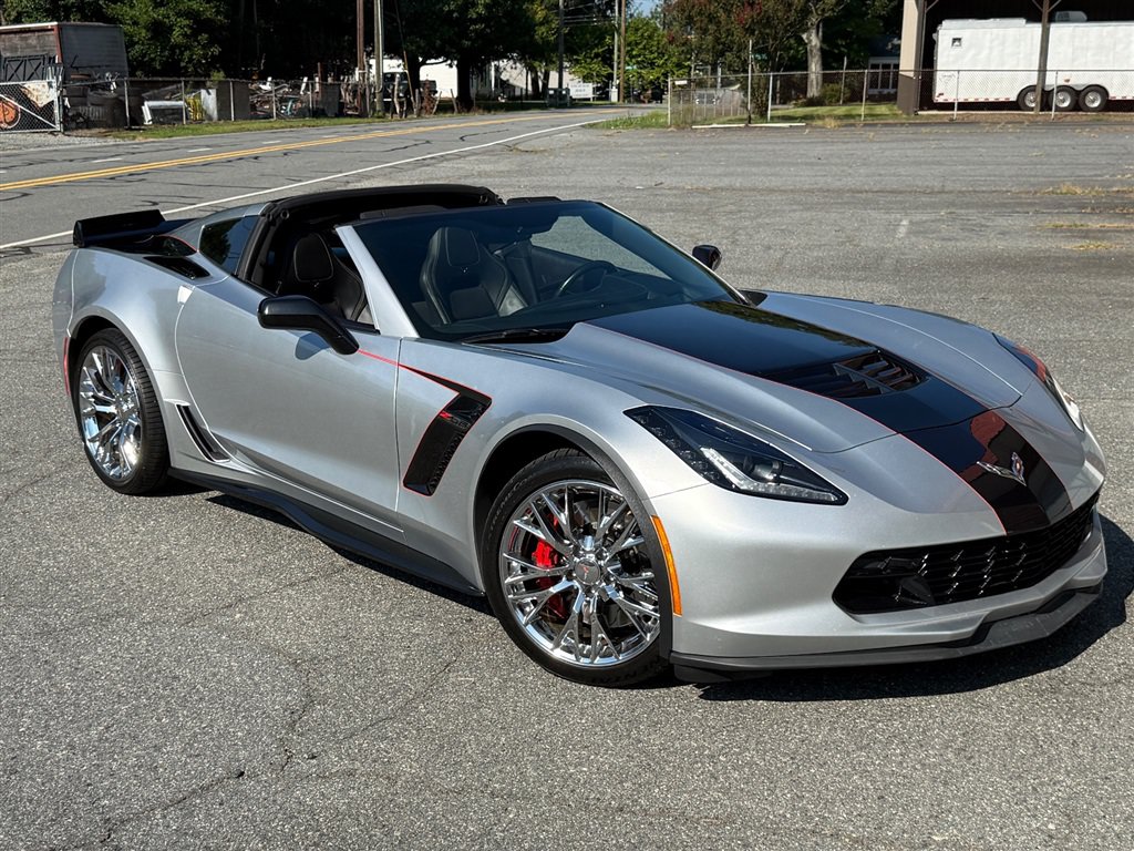 Used 2016 Chevrolet Corvette Z06 w/ 2LZ Preferred Equipment Group RWD image 32