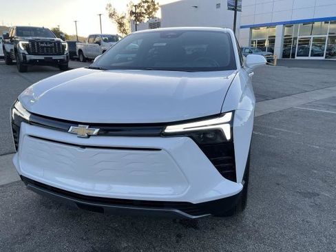 New 2026 Chevrolet Blazer EV LT image 1
