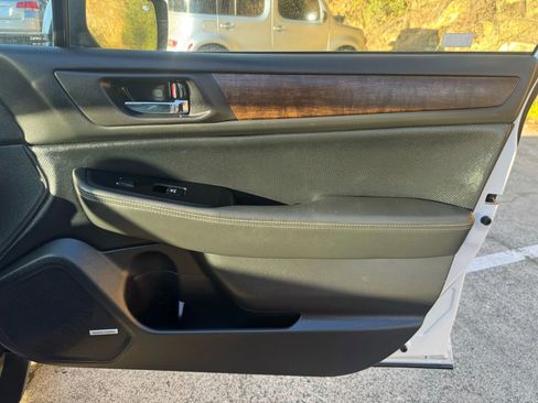 Used 2016 Subaru Outback 2.5i Limited image 20