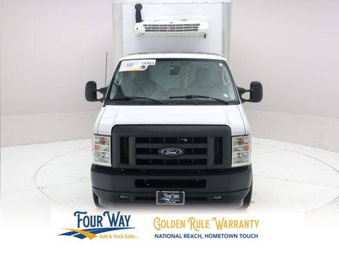 Used 2023 Ford E-350 and Econoline 350 Super Duty w/ Power Windows & Locks Group RWD image 8