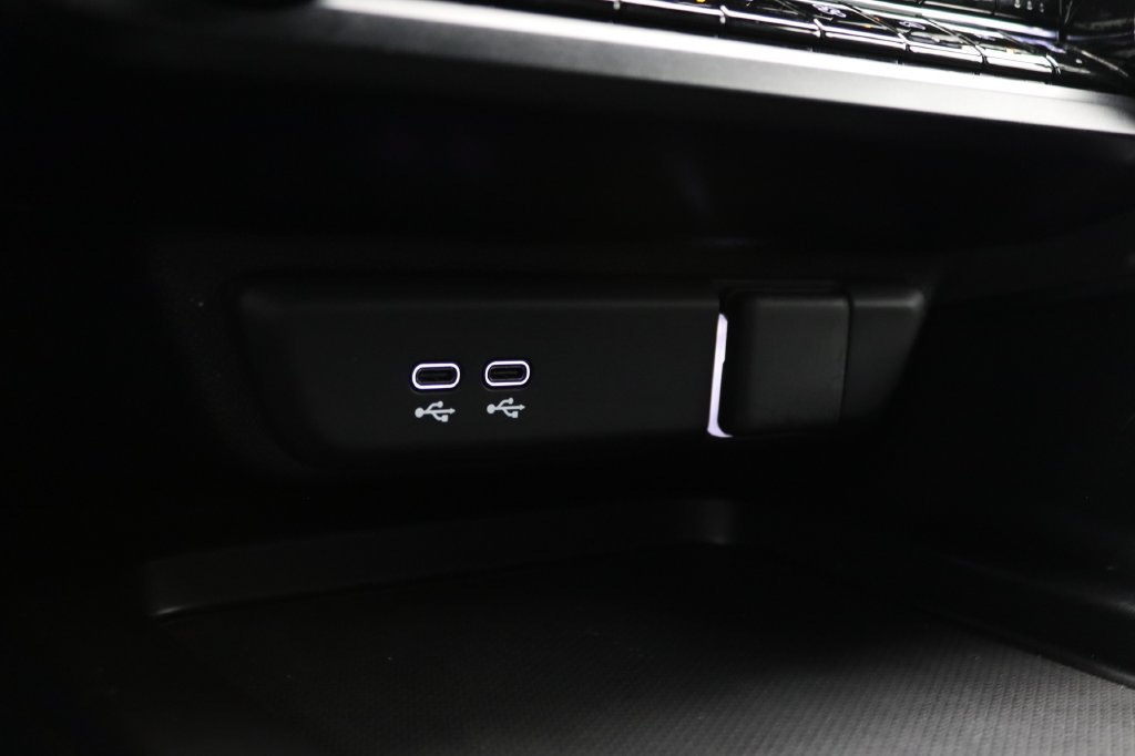 Used 2024 Acura ZDX A-Spec AWD/4WD image 24
