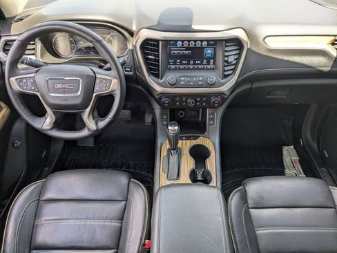 Used 2017 GMC Acadia Denali w/ Technology Package image 15