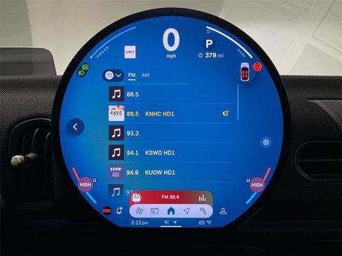 Certified 2025 MINI Cooper S image 16