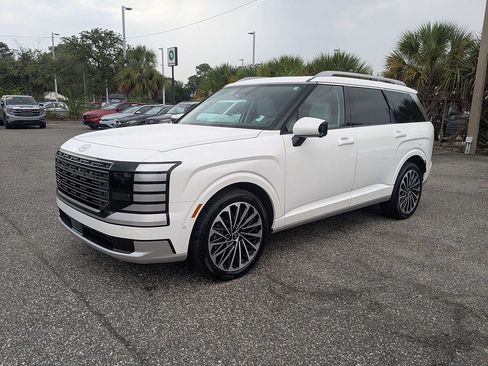 Used 2026 Hyundai Palisade Calligraphy FWD image 8
