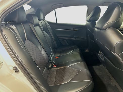 Used 2022 Toyota Camry XSE w/ Cold Weather Package FWD image 23