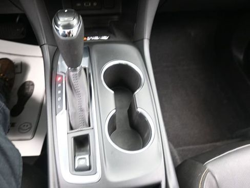 Used 2020 Chevrolet Equinox Premier image 11