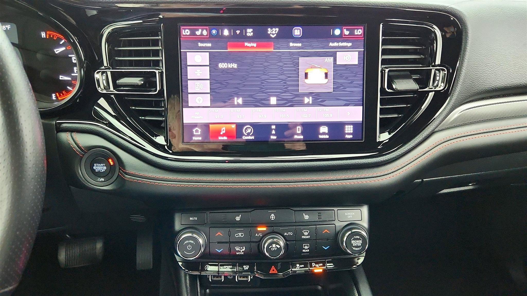 Used 2025 Dodge Durango GT RWD image 30