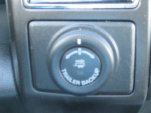 Used 2020 Ford Expedition Limited w/ Equipment Group 303A image 19