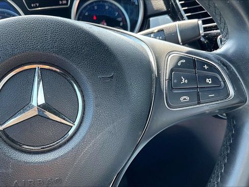 Used 2018 Mercedes-Benz GLE 350 image 26