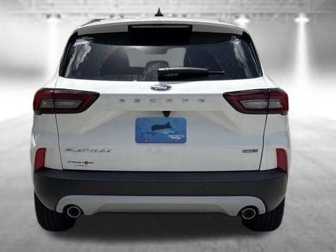 Used 2023 Ford Escape Platinum AWD/4WD image 6