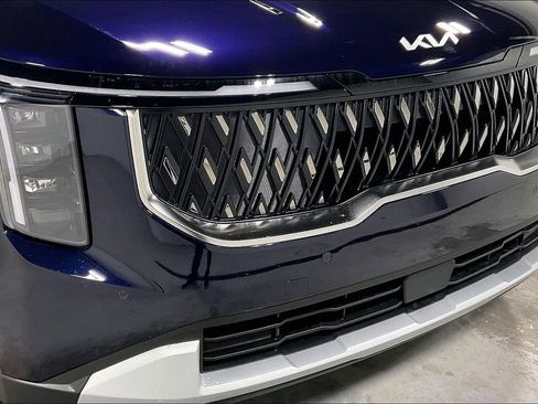 New 2026 Kia Carnival image 36