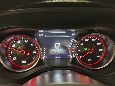 Used 2023 Dodge Charger SXT RWD image 20
