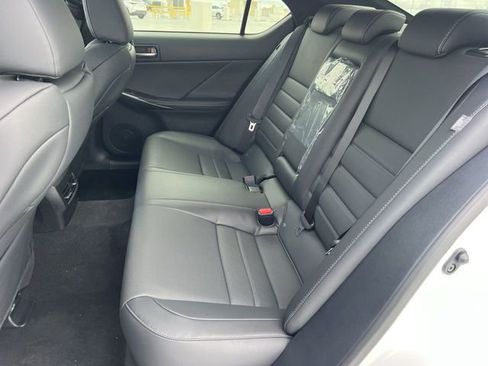 Used 2024 Lexus IS 500 image 23