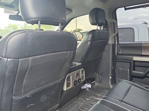 Used 2019 Ford F250 Lariat w/ Lariat Value Package image 11