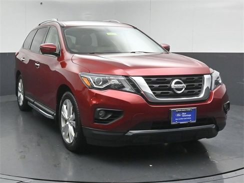Used 2018 Nissan Pathfinder SL w/ SL Premium Package image 6