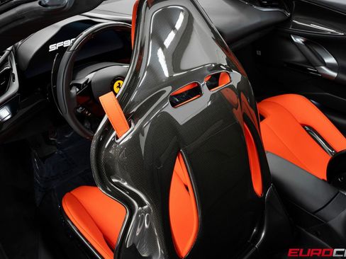 Used 2024 Ferrari SF90 Spider image 49