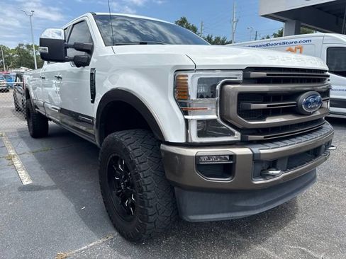 Used 2020 Ford F250 King Ranch w/ King Ranch Ultimate Package AWD/4WD image 3