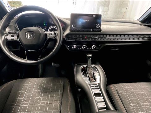 Used 2025 Honda HR-V Sport image 21