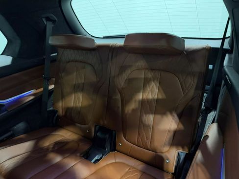 Used 2019 BMW X7 xDrive50i w/ Dynamic Handling Package image 26