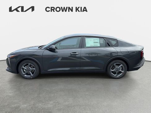 New 2026 Kia K4 FWD image 8