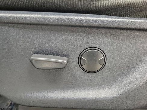 Used 2022 Ford F150 XLT w/ Equipment Group 301A Mid image 17