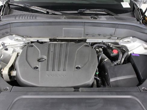 Certified 2023 Volvo XC90 B5 Core w/ Protection Package Premier AWD/4WD image 24