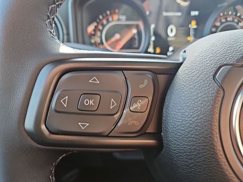 New 2026 Jeep Gladiator Mojave w/ Safety Group AWD/4WD image 25