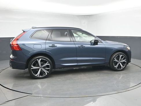 Used 2023 Volvo XC60 B5 Ultimate w/ Protection Package Premier image 9