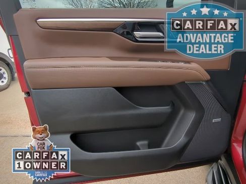 Certified 2025 Chevrolet Tahoe High Country w/ Sun And Tow Package image 18