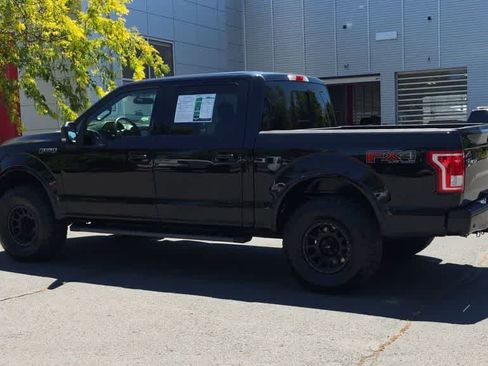 Used 2017 Ford F150 XLT w/ Equipment Group 302A Luxury AWD/4WD image 6