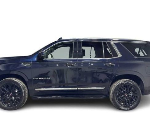 Used 2021 GMC Yukon SLT w/ SLT Luxury Plus Package image 1