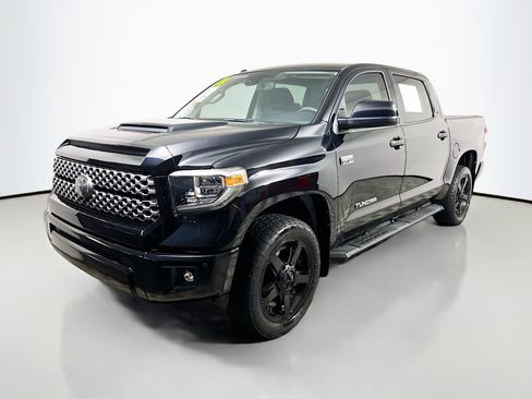 Used 2018 Toyota Tundra SR5 w/ TRD Sport Package AWD/4WD image 10