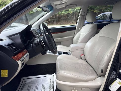 Used 2012 Subaru Outback 3.6R Limited w/ Popular Pkg 2 AWD/4WD image 10