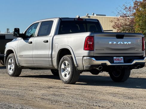 New 2026 RAM 1500 4x4 Crew Cab image 5