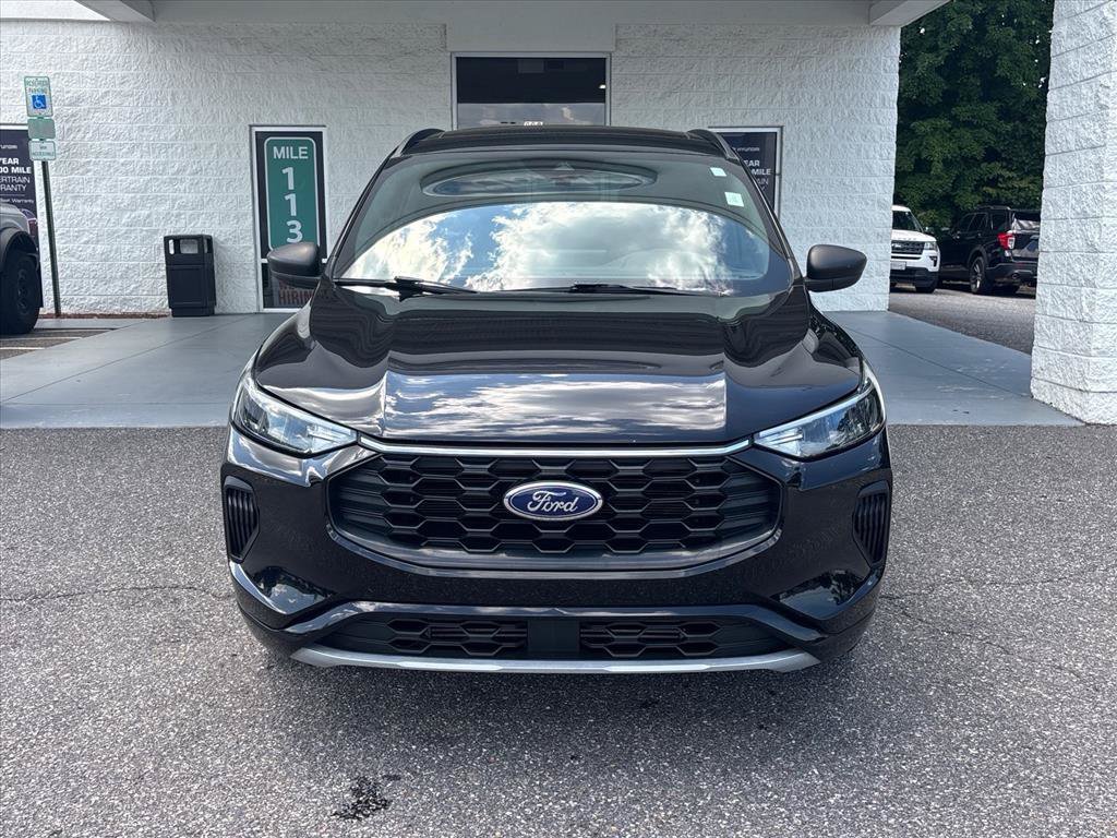 Used 2024 Ford Escape ST-Line w/ Tech Pack #1 FWD image 22