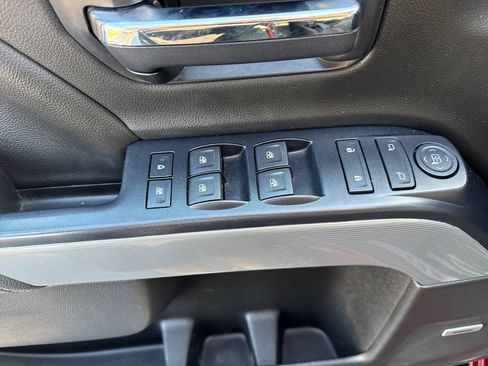 Used 2017 Chevrolet Silverado 1500 LT w/ All Star Edition AWD/4WD image 22