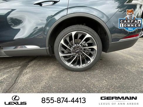 Used 2021 Lincoln Aviator Reserve w/ Equipment Group 202A AWD/4WD image 24