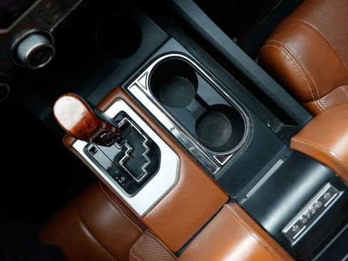 Used 2014 Toyota Tundra 1794 Edition image 34