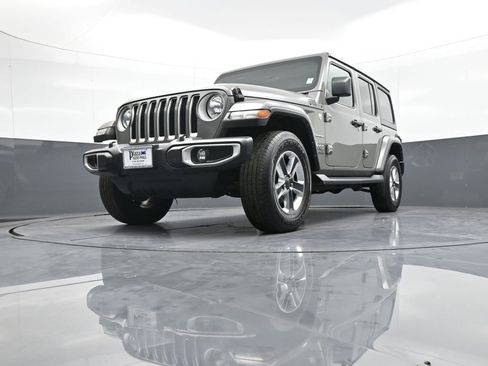 Used 2021 Jeep Wrangler Unlimited Sahara w/ Safety Group image 30