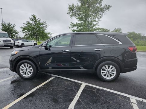 Used 2019 Kia Sorento L FWD image 12