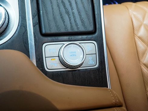 Used 2023 Genesis GV80 3.5T w/ Prestige Package image 21