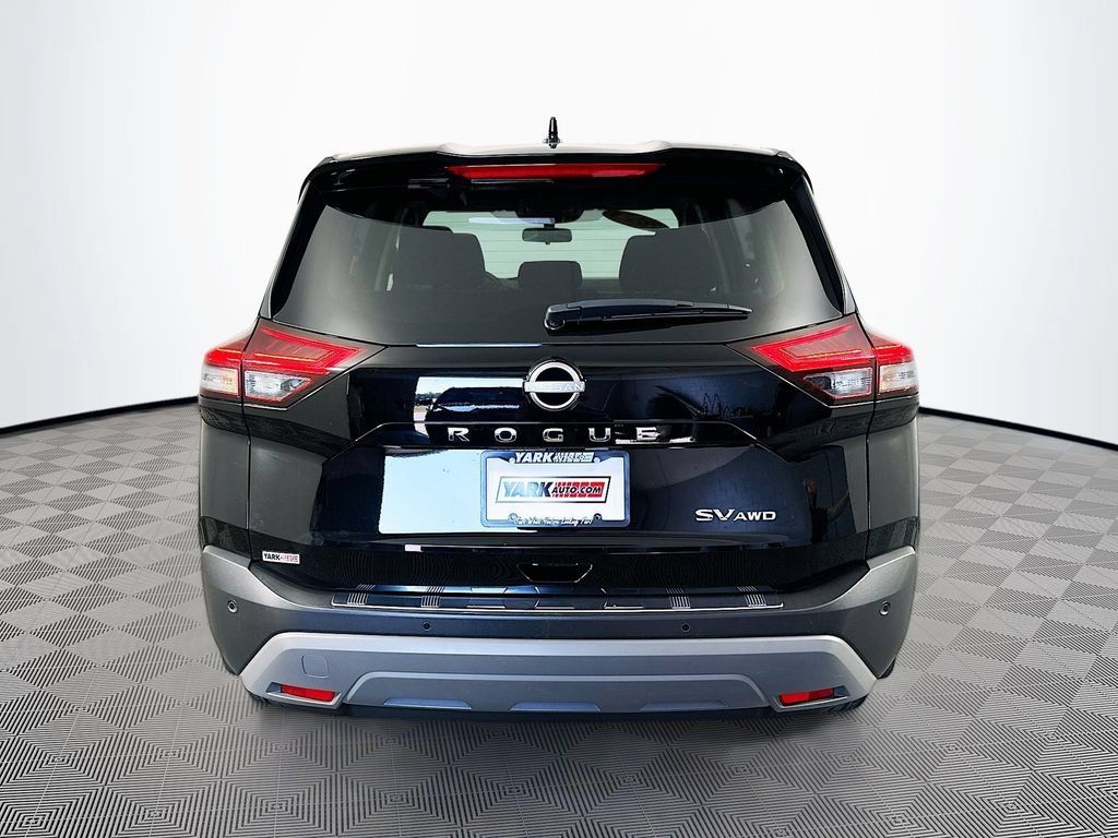 Certified 2023 Nissan Rogue SV AWD/4WD image 10