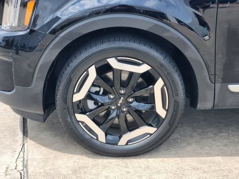Used 2025 Kia Telluride S FWD image 10
