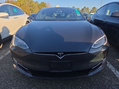 Used 2018 Tesla Model S 75D image 2
