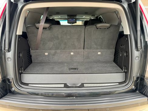 Used 2015 Cadillac Escalade Premium AWD/4WD image 23