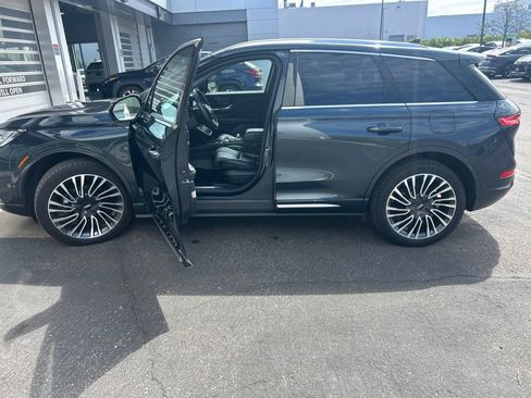 Used 2020 Lincoln Corsair Reserve w/ Equipment Group 202A AWD/4WD image 1
