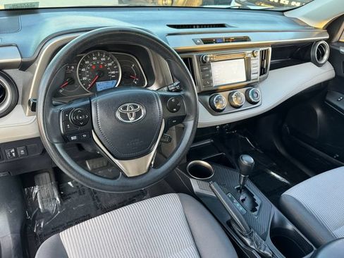 Used 2015 Toyota RAV4 LE FWD image 3