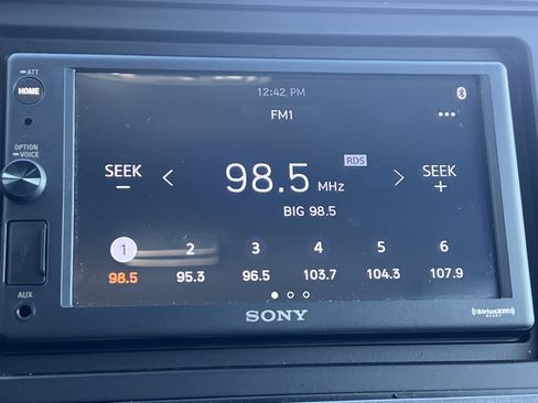 Used 2021 Toyota Tacoma TRD Off-Road image 23